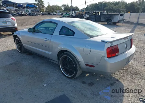 2008 Ford Mustang V6 Deluxe/V6 Premium from USA, damaged, VIN 1ZVHT80N285201088